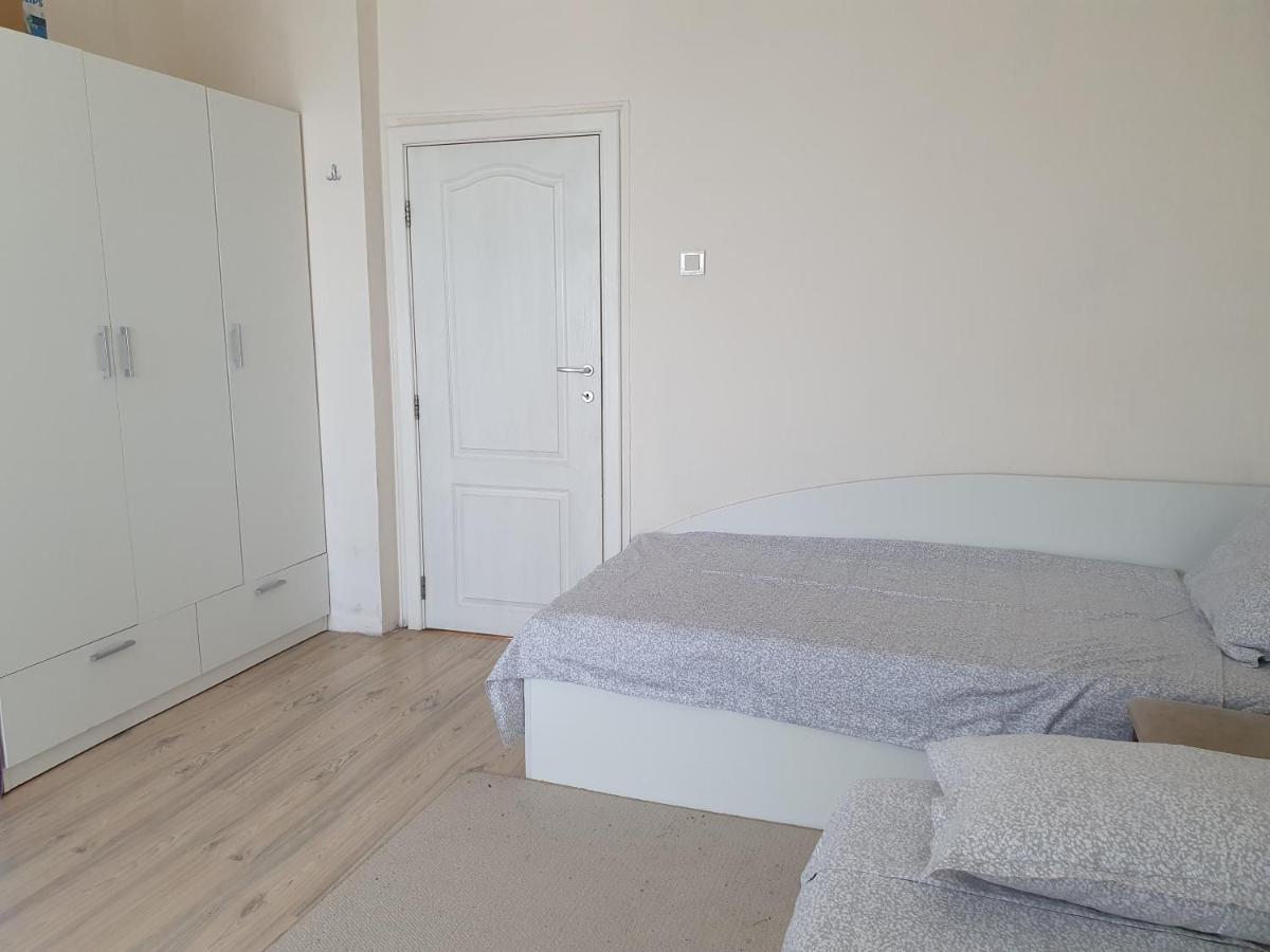 Malavi University Apartment Ruse! Comfort&Clean! Exteriör bild